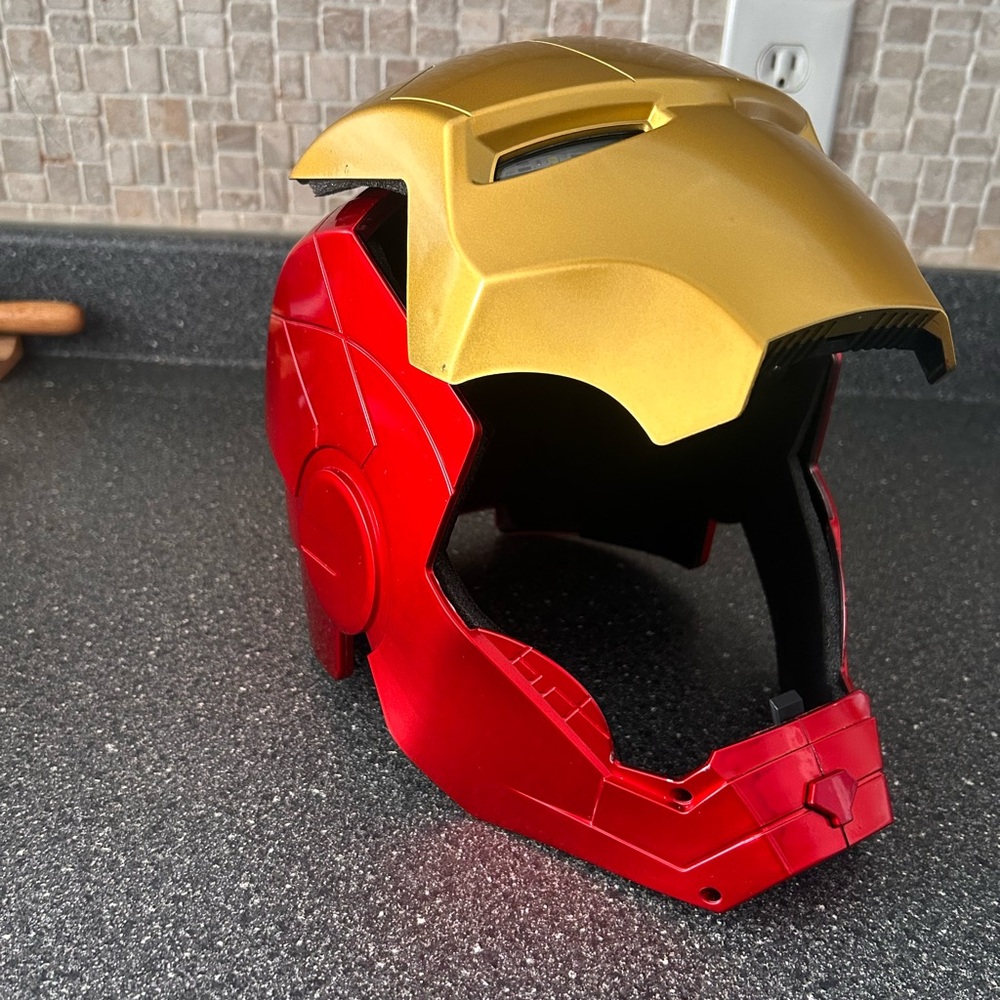 Ironman Adult-small Cosplay Mask EUC